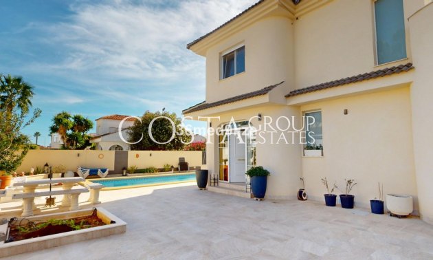 Herverkoop - Villa -
Los Alcazares - Los Narejos