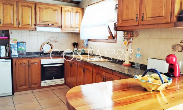 Herverkoop - Villa -
Benissa - Benissa Centro