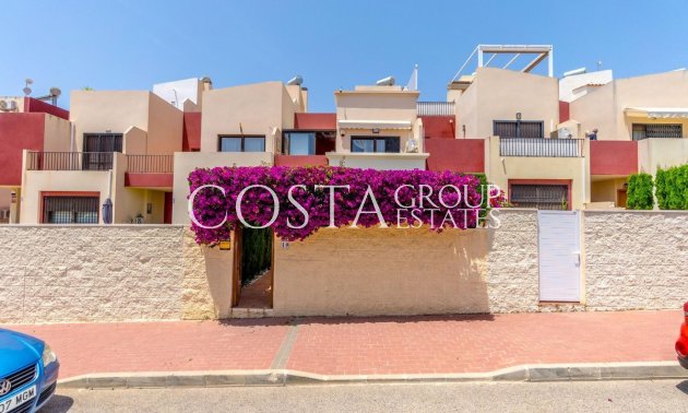 Wiederverkauf - House -
Torrevieja - Aguas Nuevas