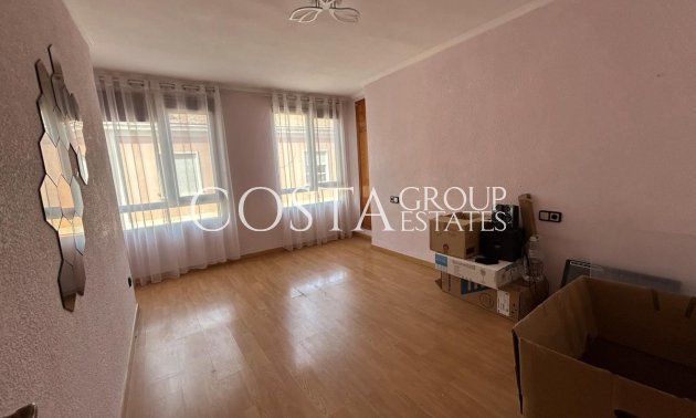 Herverkoop - Apartments -
Alicante City - Alicante City Centro