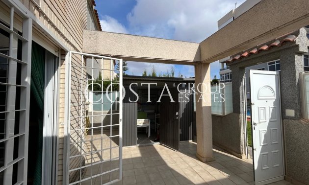 Wiederverkauf - House -
Torrevieja