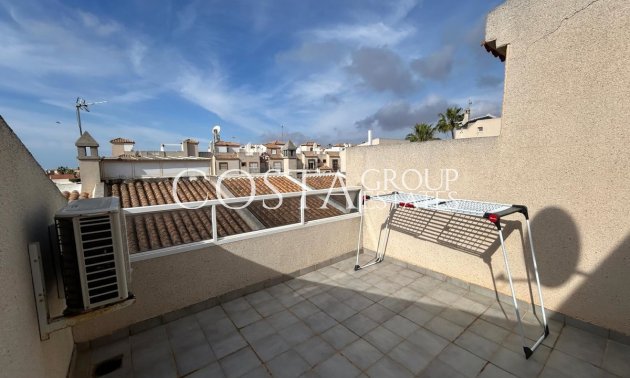 Wiederverkauf - House -
Torrevieja