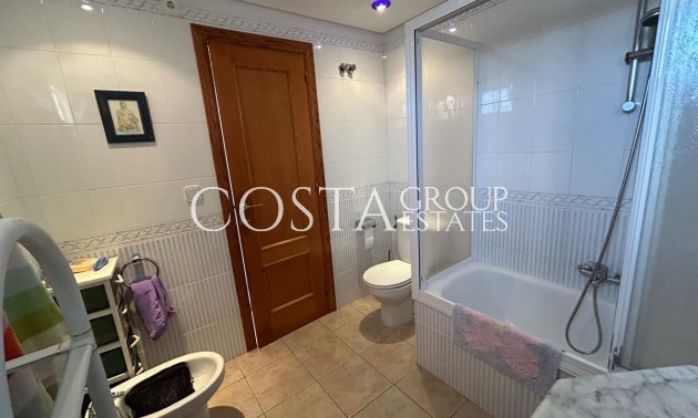 Wiederverkauf - House -
Torrevieja