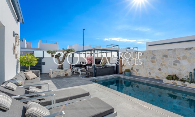 Herverkoop - Villa -
Daya Nueva - Daya Nueva Centro