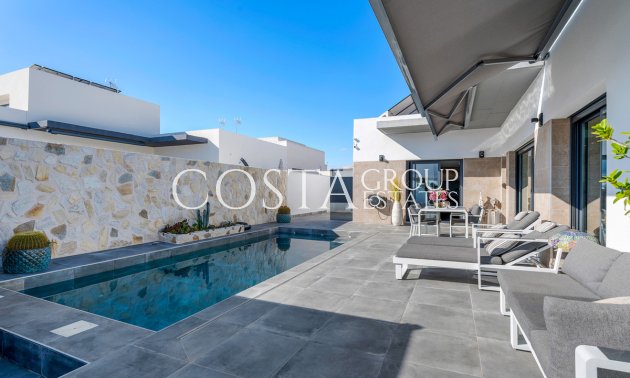 Herverkoop - Villa -
Daya Nueva - Daya Nueva Centro