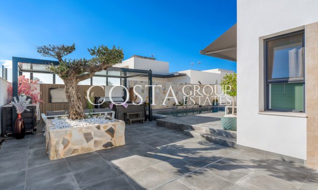 Herverkoop - Villa -
Daya Nueva - Daya Nueva Centro