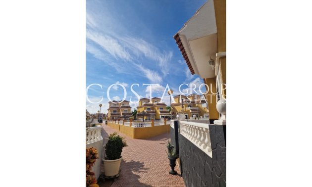 Herverkoop - Huis -
Orihuela Costa - La Florida