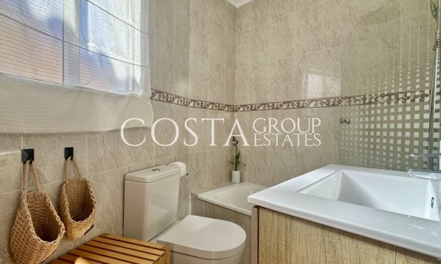 Herverkoop - Huis -
Orihuela Costa - La Florida