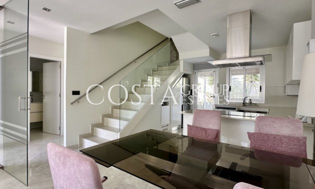 Odsprzedaż - Willa -
Orihuela Costa