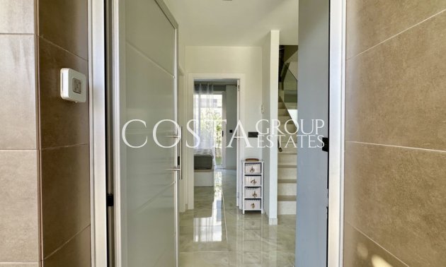 Odsprzedaż - Willa -
Orihuela Costa