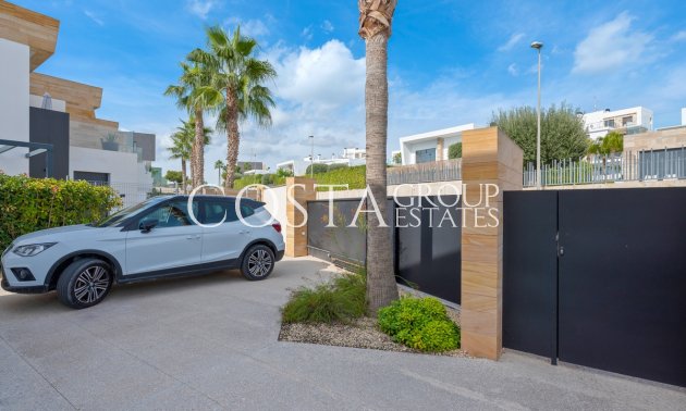 Herverkoop - Villa -
Orihuela Costa - Los Dolses