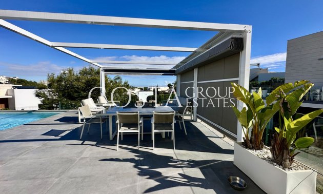 Resale - Villa -
Orihuela Costa - Las Colinas Golf