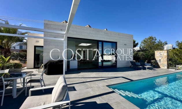 Resale - Villa -
Orihuela Costa - Las Colinas Golf