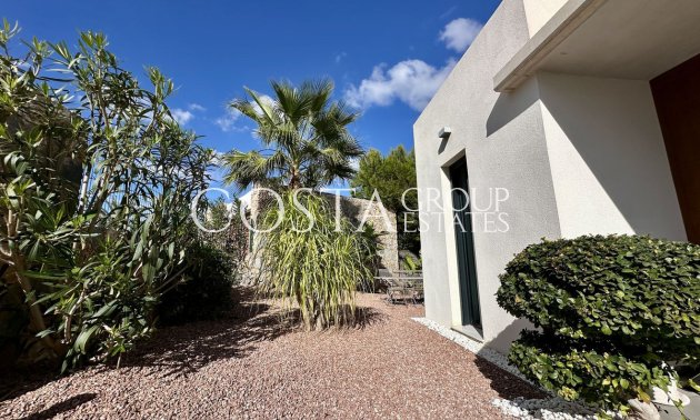 Resale - Villa -
Orihuela Costa - Las Colinas Golf