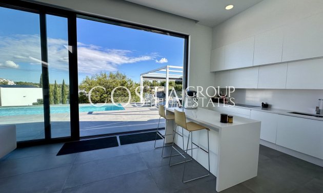 Resale - Villa -
Orihuela Costa - Las Colinas Golf