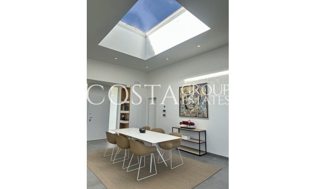 Resale - Villa -
Orihuela Costa - Las Colinas Golf