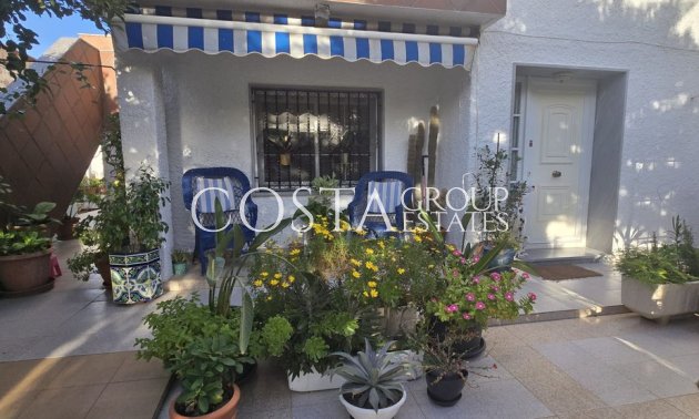 Herverkoop - Villa -
Cartagena - El Algar