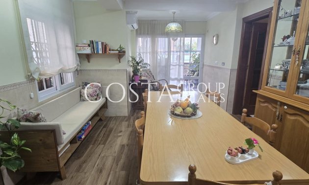 Herverkoop - Villa -
Cartagena - El Algar