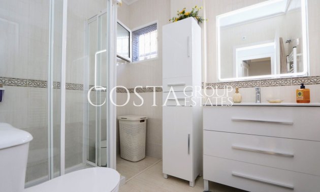 Herverkoop - Villa -
Murcia - Sucina