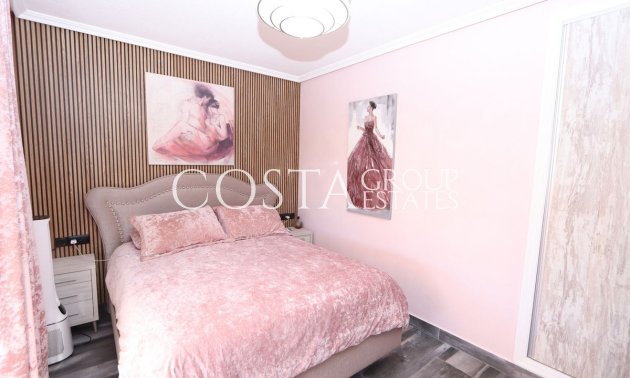 Herverkoop - Villa -
Orihuela Costa - Lomas de Cabo Roig