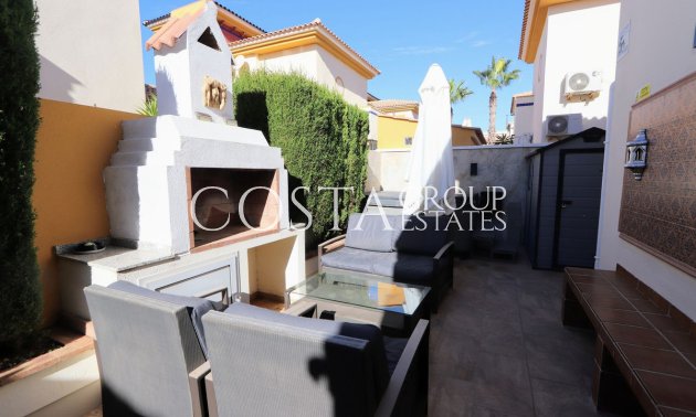 Herverkoop - Villa -
Orihuela Costa - Lomas de Cabo Roig