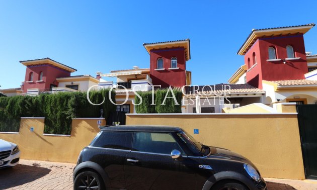 Herverkoop - Villa -
Orihuela Costa - Lomas de Cabo Roig