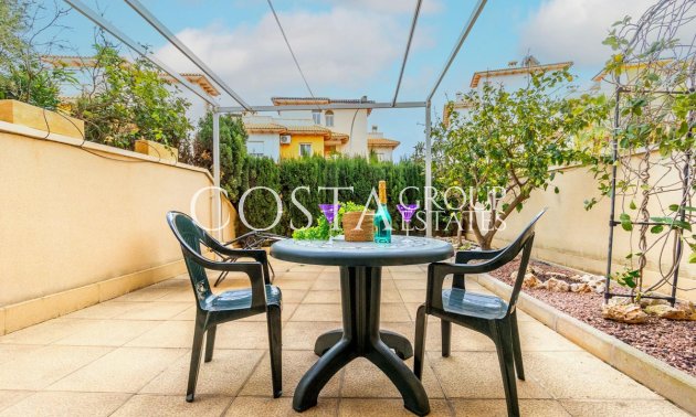 Revente - Apartments -
Orihuela Costa