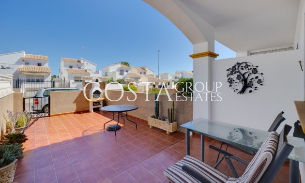 Odsprzedaż - Dom -
Orihuela Costa - Punta Prima