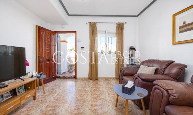 Odsprzedaż - Dom -
Orihuela Costa - Punta Prima