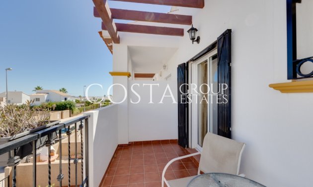 Odsprzedaż - Dom -
Orihuela Costa - Punta Prima