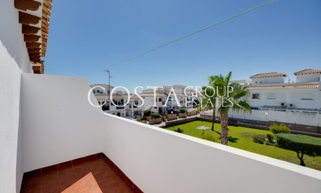 Odsprzedaż - Dom -
Orihuela Costa - Punta Prima