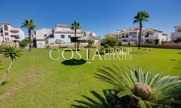 Odsprzedaż - Dom -
Orihuela Costa - Punta Prima