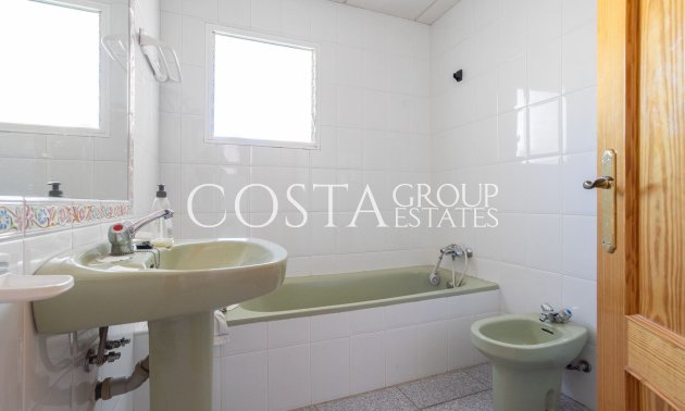 Herverkoop - Villa -
Murcia - Corvera