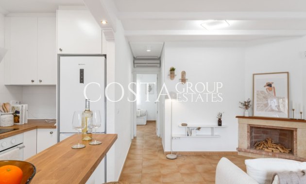 Resale - House -
Orihuela Costa - Villamartin