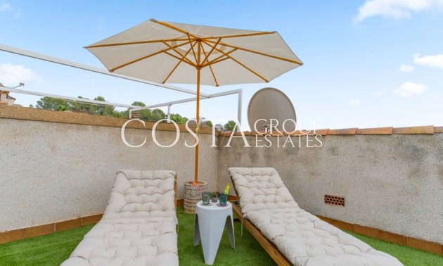 Resale - House -
Orihuela Costa - Villamartin