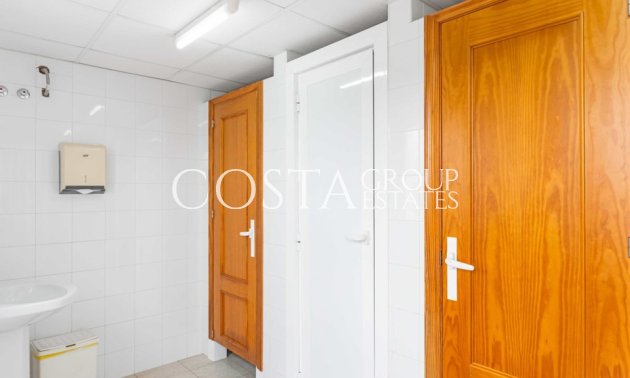 Resale - House -
Orihuela Costa - Villamartin