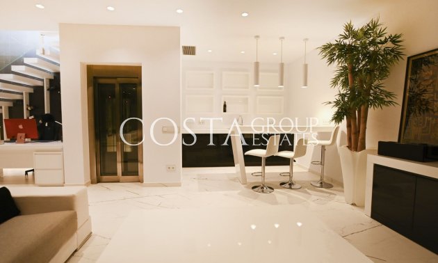 Herverkoop - Villa -
Calpe - Calpe Centro