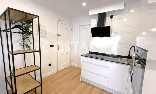 Resale - Apartments -
Torrevieja