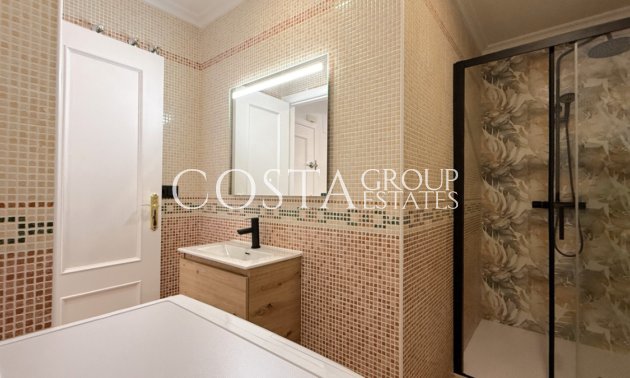 Resale - Apartments -
Torrevieja