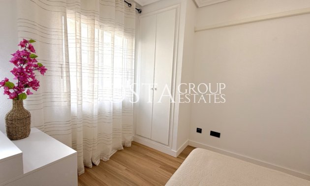 Resale - Apartments -
Torrevieja