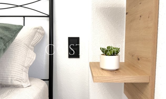 Resale - Apartments -
Torrevieja