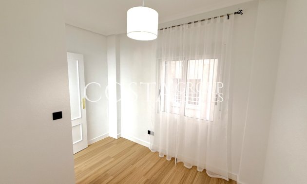 Resale - Apartments -
Torrevieja