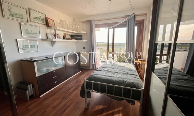 Resale - Apartments -
Torrevieja