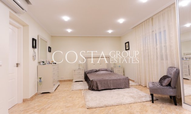 Herverkoop - Villa -
Orihuela Costa - Los Balcones