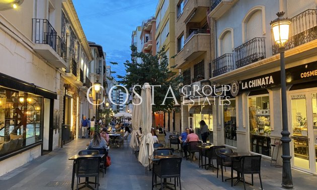 Herverkoop - Apartments -
Alicante - Alicante Centro