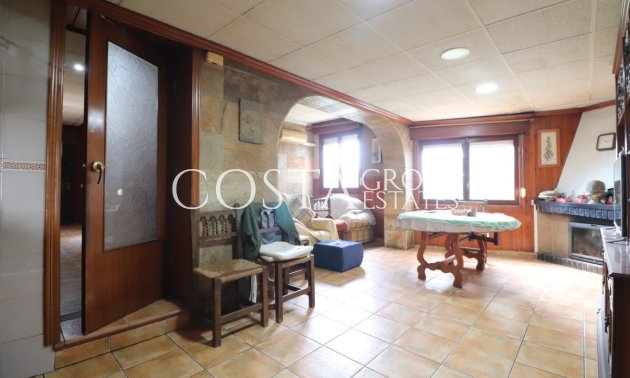 Herverkoop - Villa -
Almoradí - Heredades