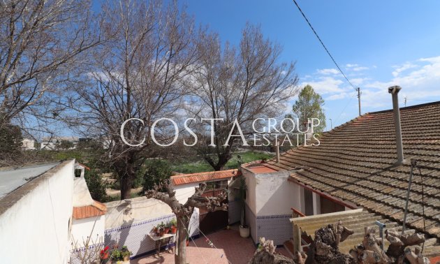 Herverkoop - Villa -
Almoradí - Heredades