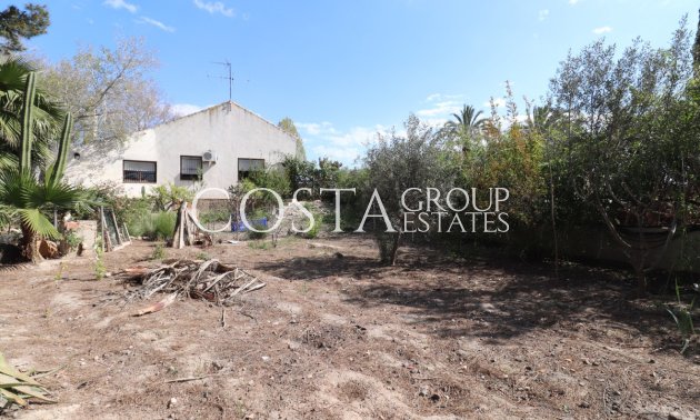 Herverkoop - Villa -
Almoradí - Heredades