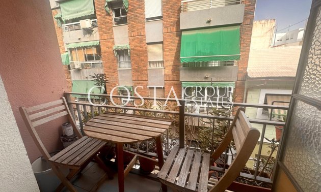 Odsprzedaż - Apartments -
Alicante - Alicante Centro