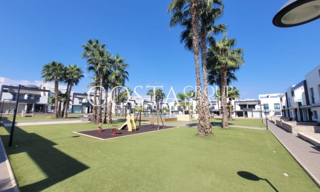 Wiederverkauf - House -
Orihuela Costa